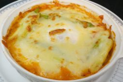 アスパラ・ベーコン・新玉ネギのチーズ焼き