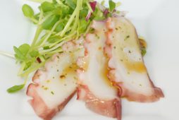 蛸のカルパッチョ