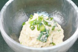 小松菜と蒸し鶏の白和え