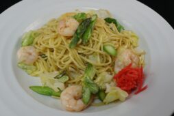 アスパラとエビの塩焼きそば