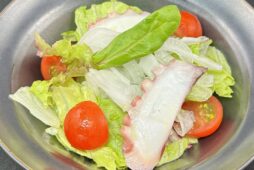 タコとトマトのサラダ　ﾚﾓﾝ風味